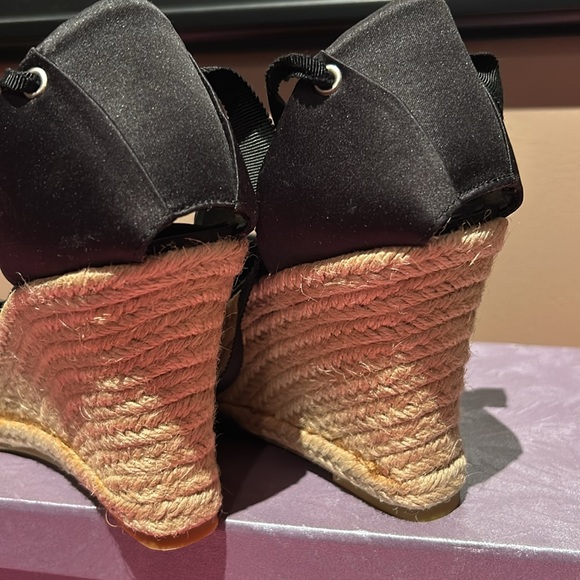 🎁Pretty tie up shoes - Picture 3 of 3